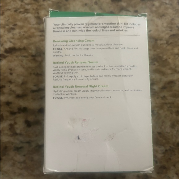 Murad Retinol To Go travel set cleanser, serum and night cream new in box - Picture 2 of 4